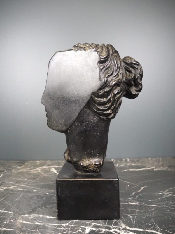 Aphrodite head on base  black - Image 4