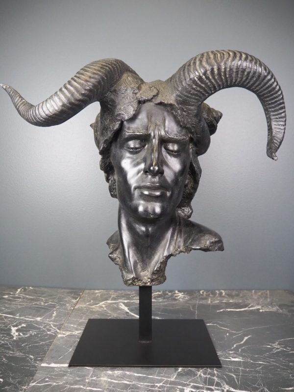 Horn Head Black - Image 3
