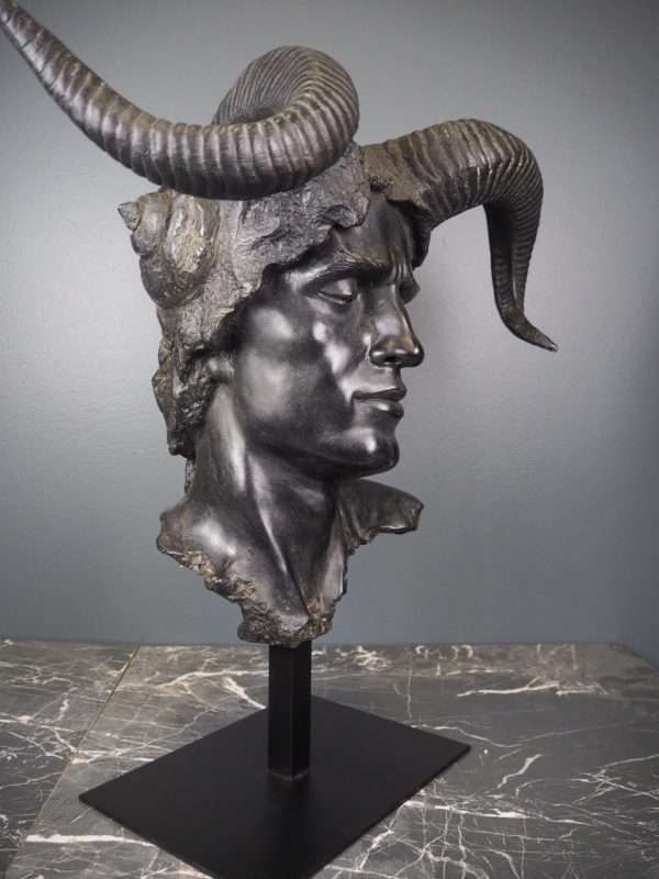 Horn Head Black - Image 4