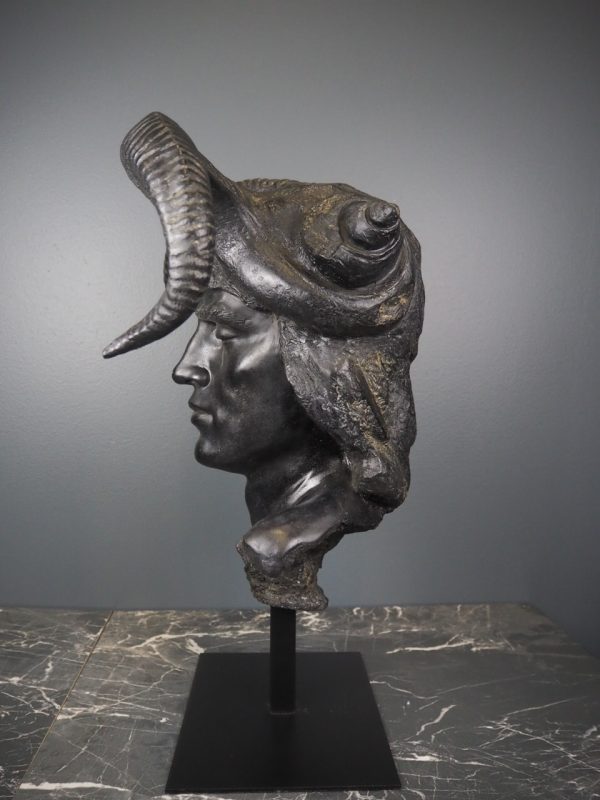 Horn Head Black - Image 7