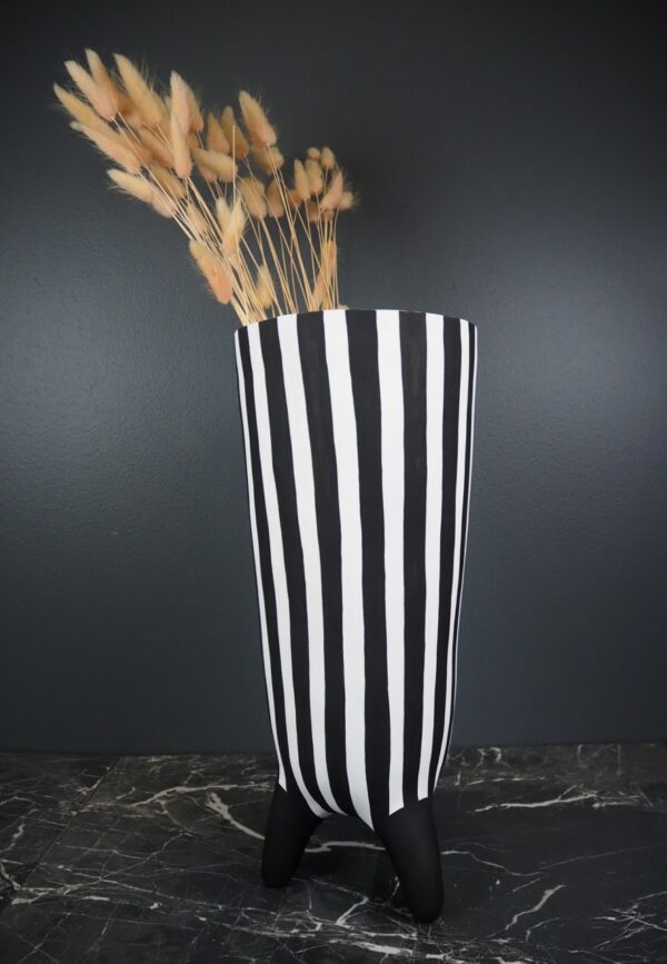 Tall Vase tri-leg black/white stripes - Image 4