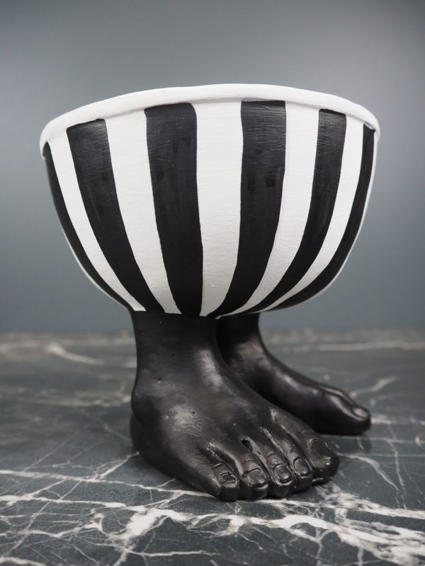 Round pot black/white stripe - Image 2