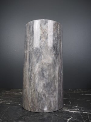 Marble vase black