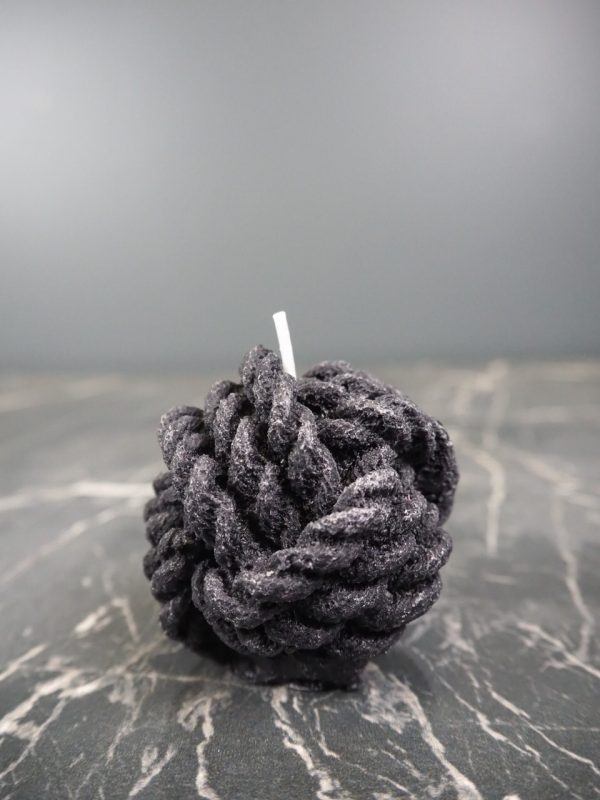 Knitted candle Small