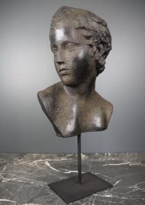 Alessandro bust black stone (big)