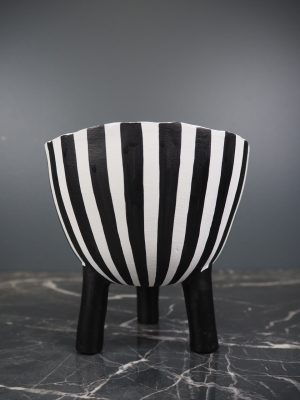 Trileg pot  black/white stripes