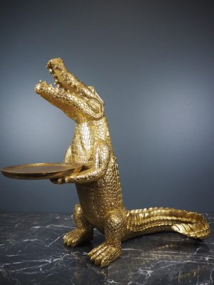 Cedric Crocodile waiter