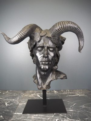 Horn Head Black
