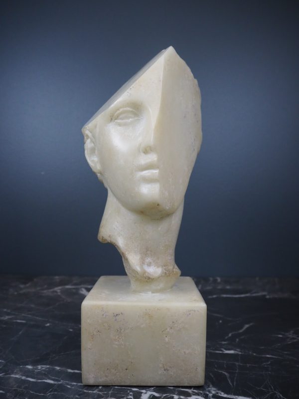 Aphrodite head on base  White