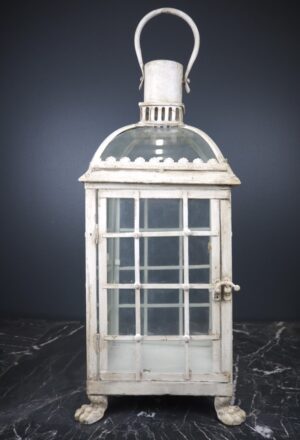 Aliénor Lantern White