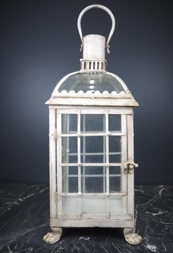 Aliénor Lantern White