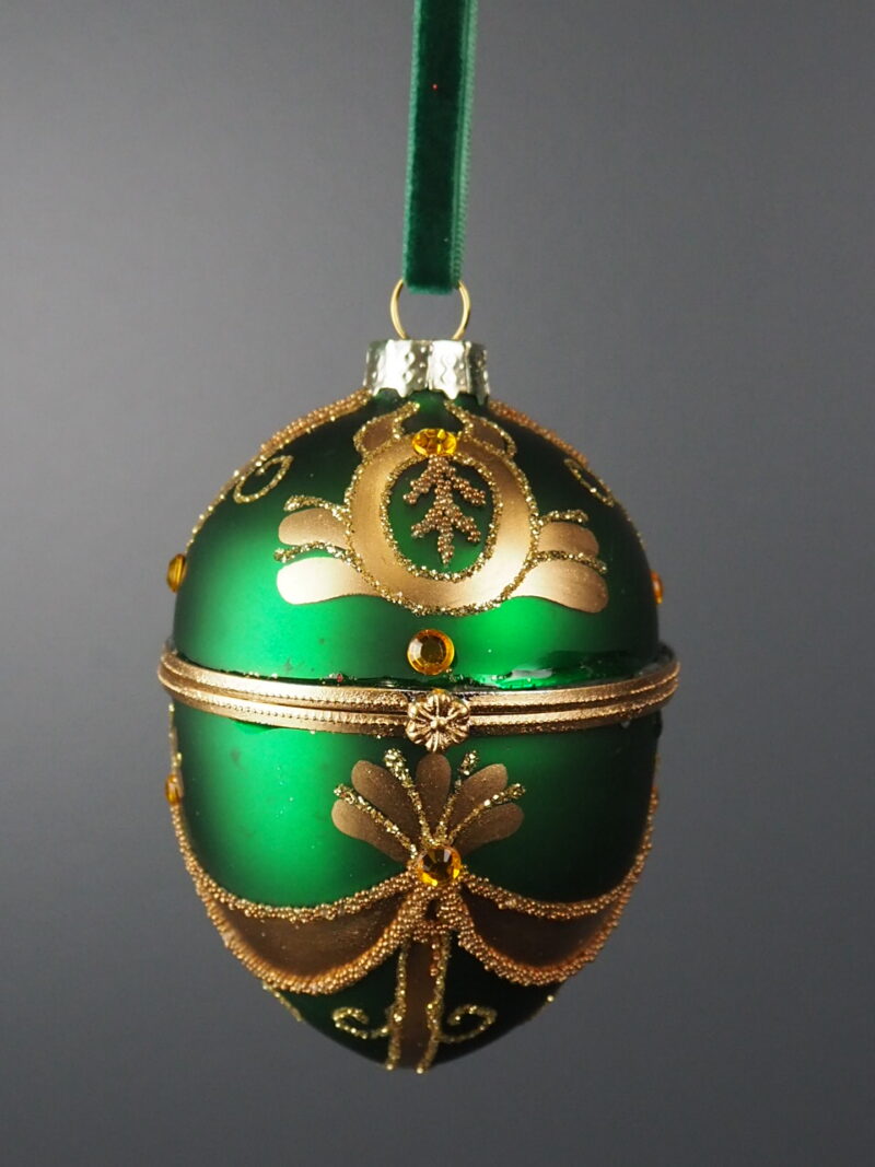 Egg box green