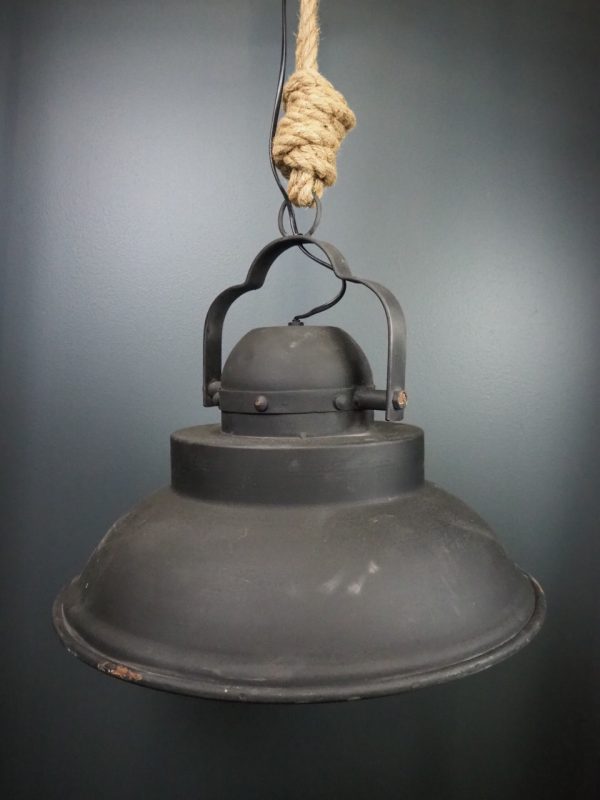 Lamp w rope and glass