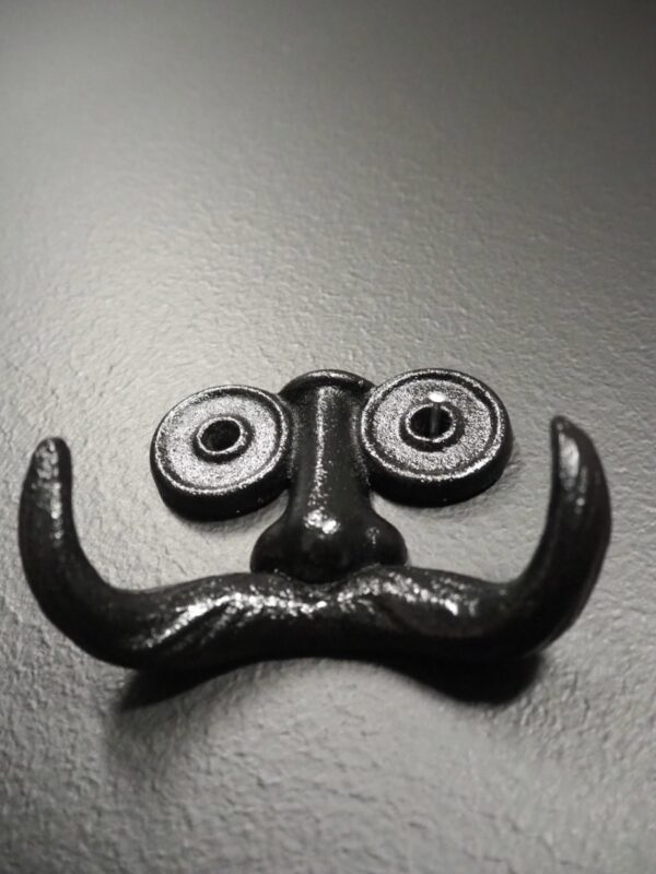 Moustache hook Iron - Image 2