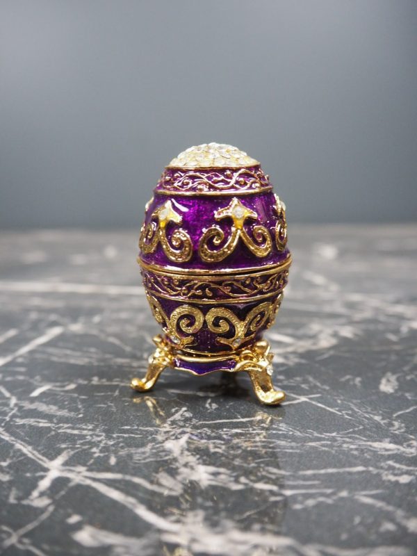 Eggbox puple w golddecor sm - Image 2