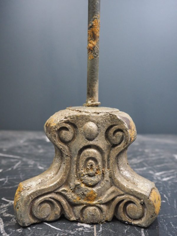 Wing and crown candle holder - Image 4