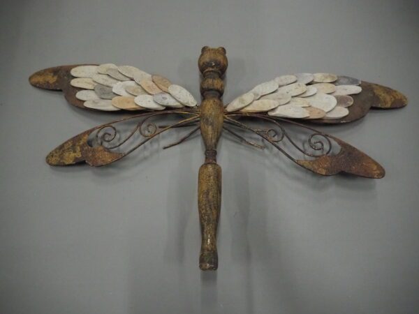 Dragonfly driftwood - Image 2