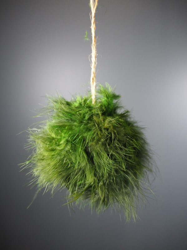 Fluffy Feather Ball