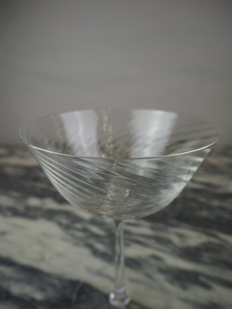 SORA SEKLET Coctail glass swirl - Image 3