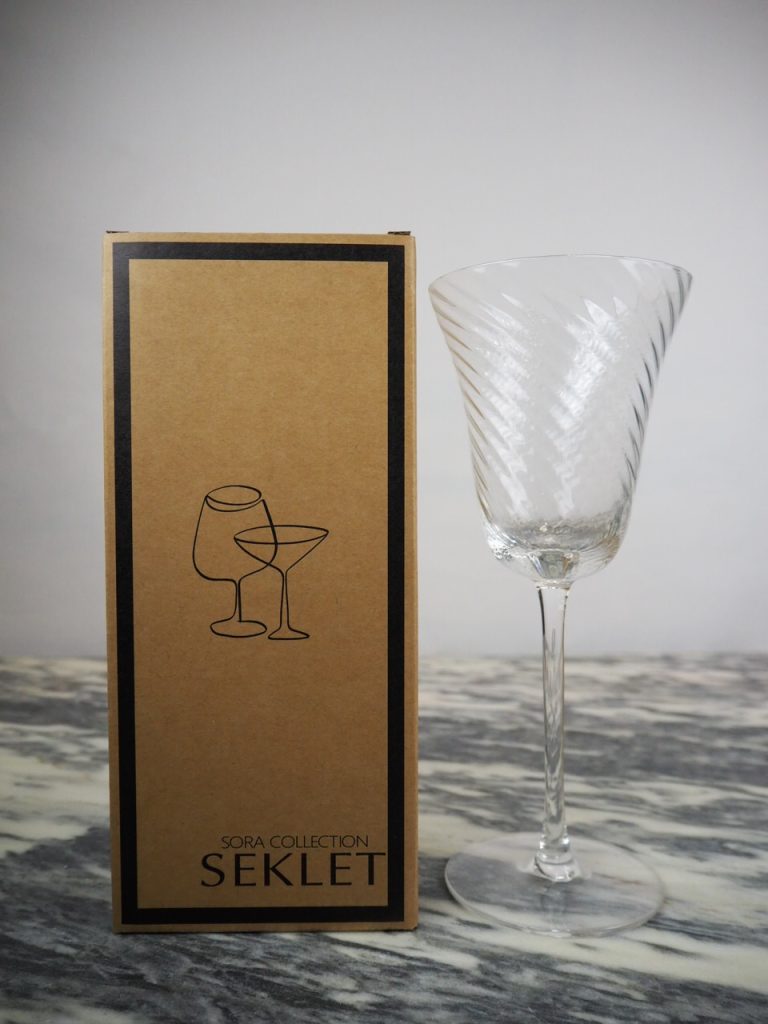 SORA SEKLET Wine glass swirl - Image 2
