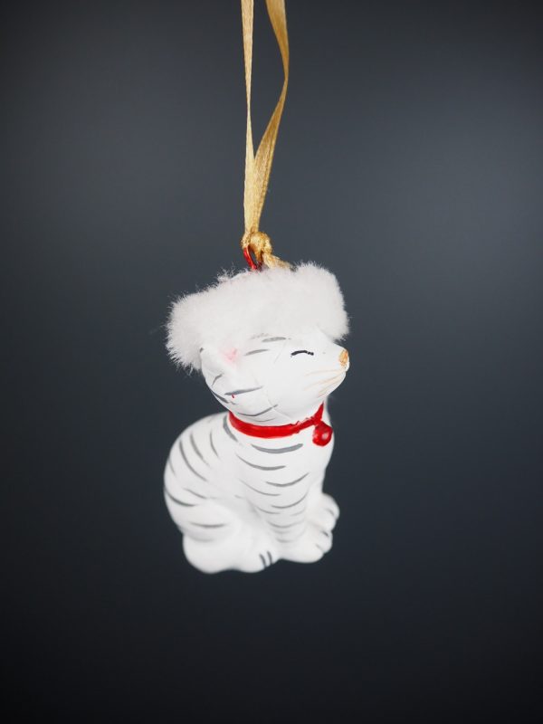 Cutie cat in white w/ red bell & fur orn - Image 3