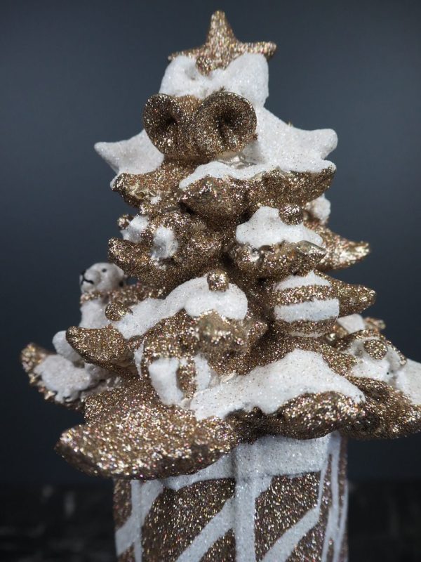 Carousel tree w/ santa & deer in champ & white glits table - Image 5