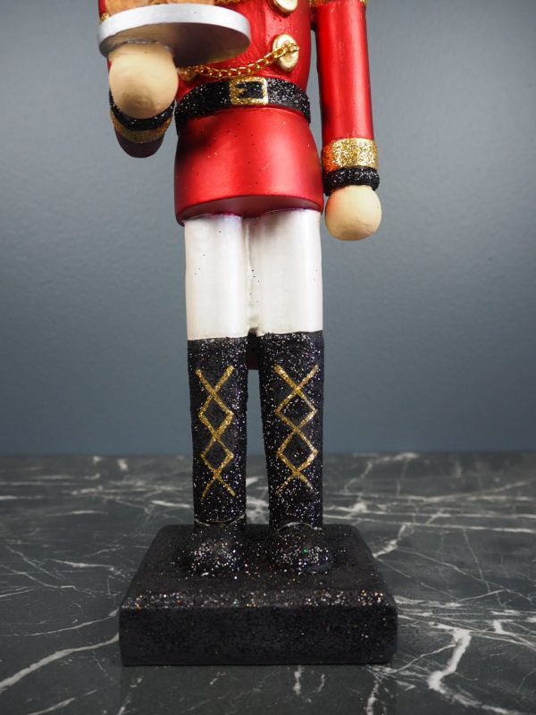 Nutcracker red w/ cup hat 1.5ft - Image 3
