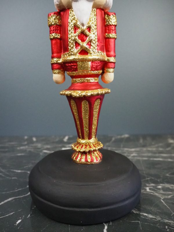 Nutcracker w/plate red/gold glits - Image 3
