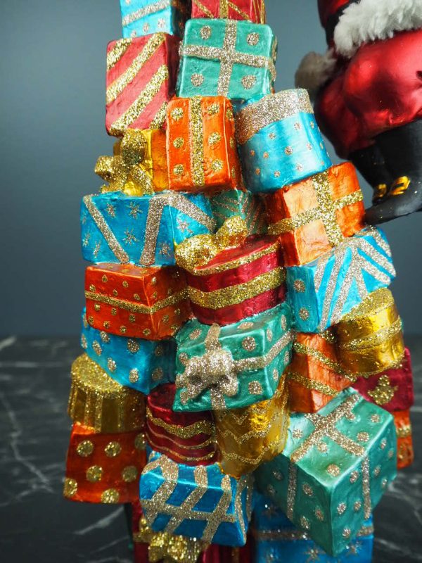 Hanging red santa gift tower fur - Image 3