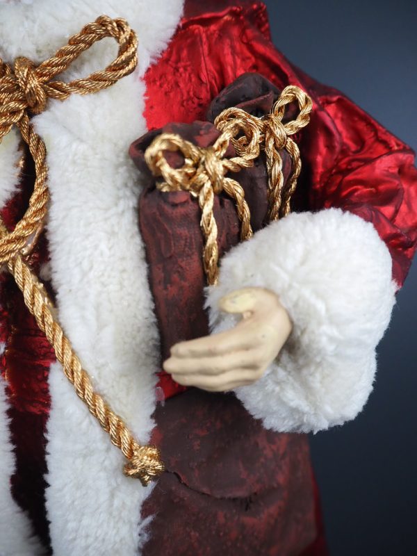 Santa in winter coat red fur - Image 5