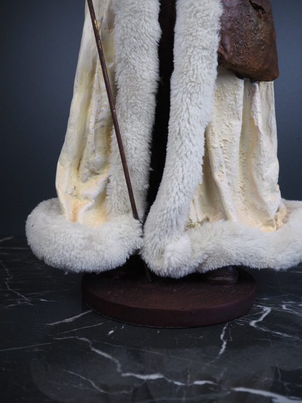 Santa in winter coat white fur - Image 4