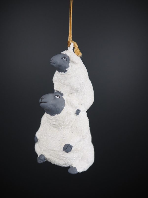 Baby lamb backriding mother lamp in white glits orn - Image 2