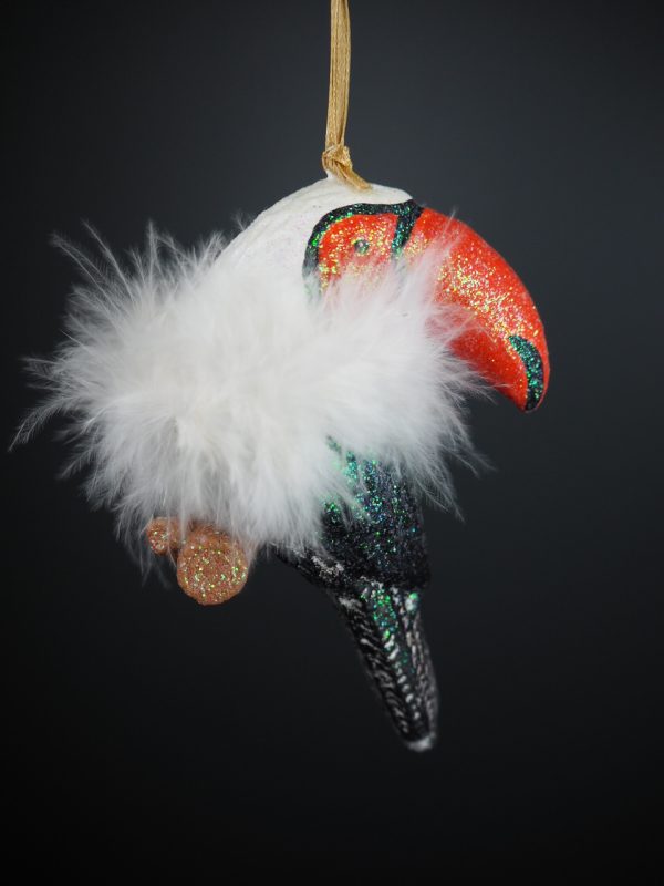 Toucan in colourful white feather orn - Image 2