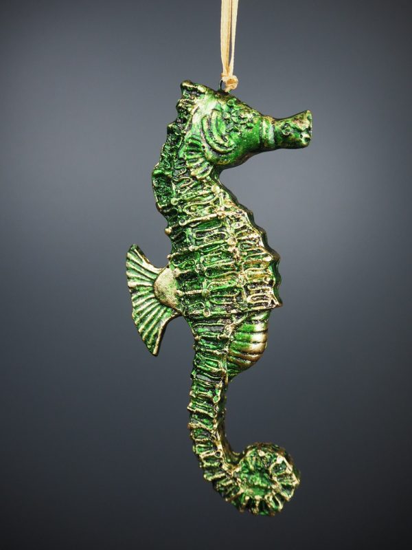 Seahorse in fading green/gold orn - Image 2