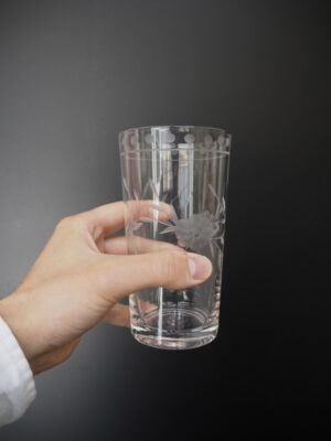 Meliora Water glass flower etching