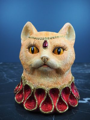 Royal cat yellow, red w/ eyelashes