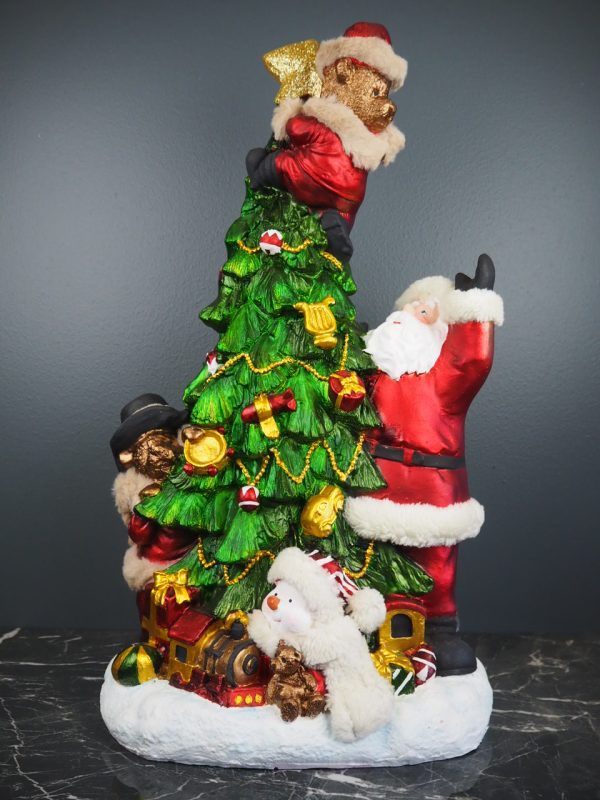 Bending tree green fur