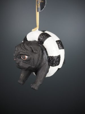 Pug black/white w/ glits floater