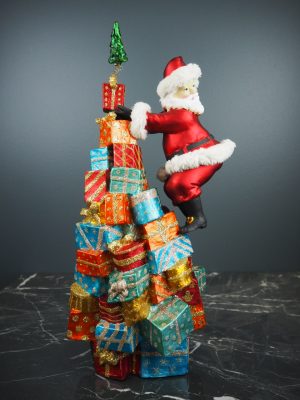 Hanging red santa gift tower fur