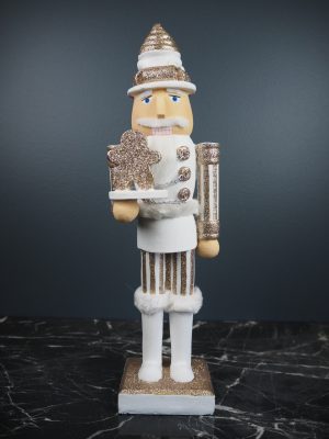 Nutcracker white w/ cup hat 1.5ft