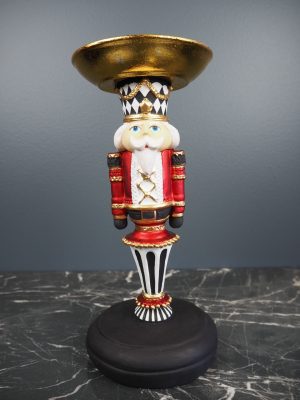 Nutcracker w/plate check hat