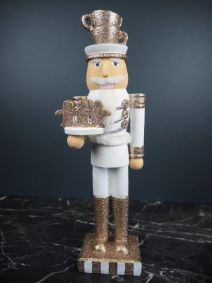 Nutcracker w/ cup & saucer white