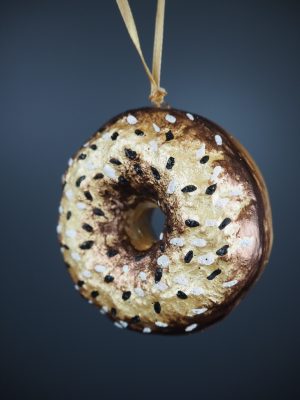Bagel in satin brown