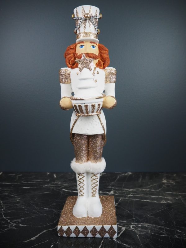 Long hair nutcracker w/xmas tree white