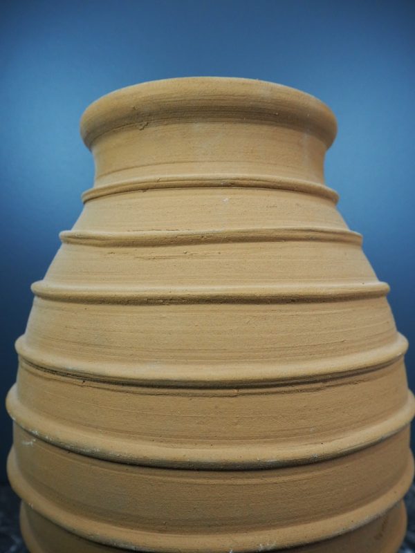 Terracotta ribbed raw - Image 4