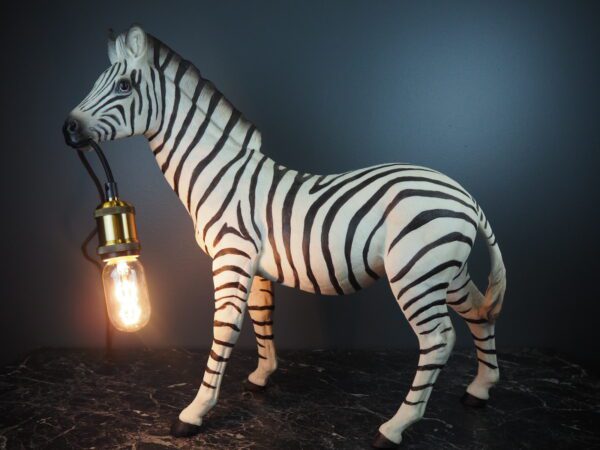 Zebra  w Lamp - Image 4