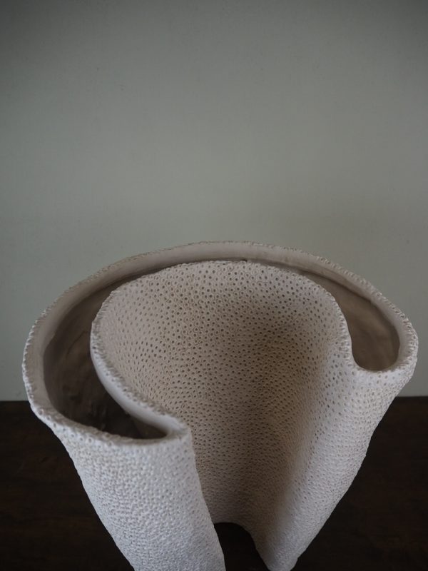 Coral vase white - Image 2