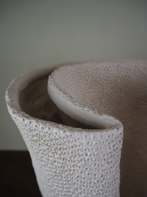 Coral vase white - Image 4