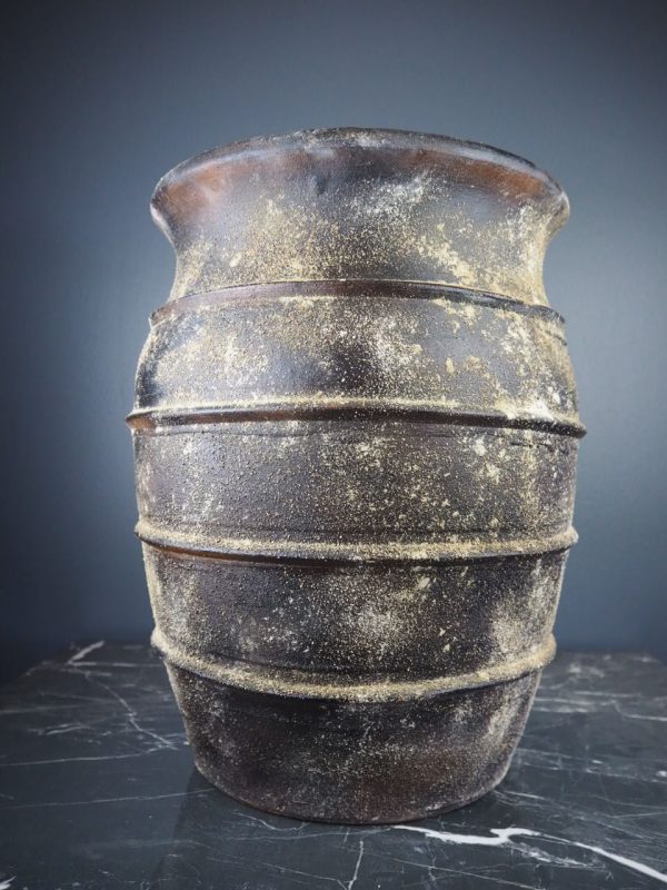 Terracotta jar wide ribbed black cem