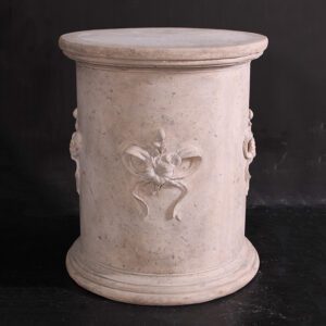 Cylindrical Base W/ Flowers